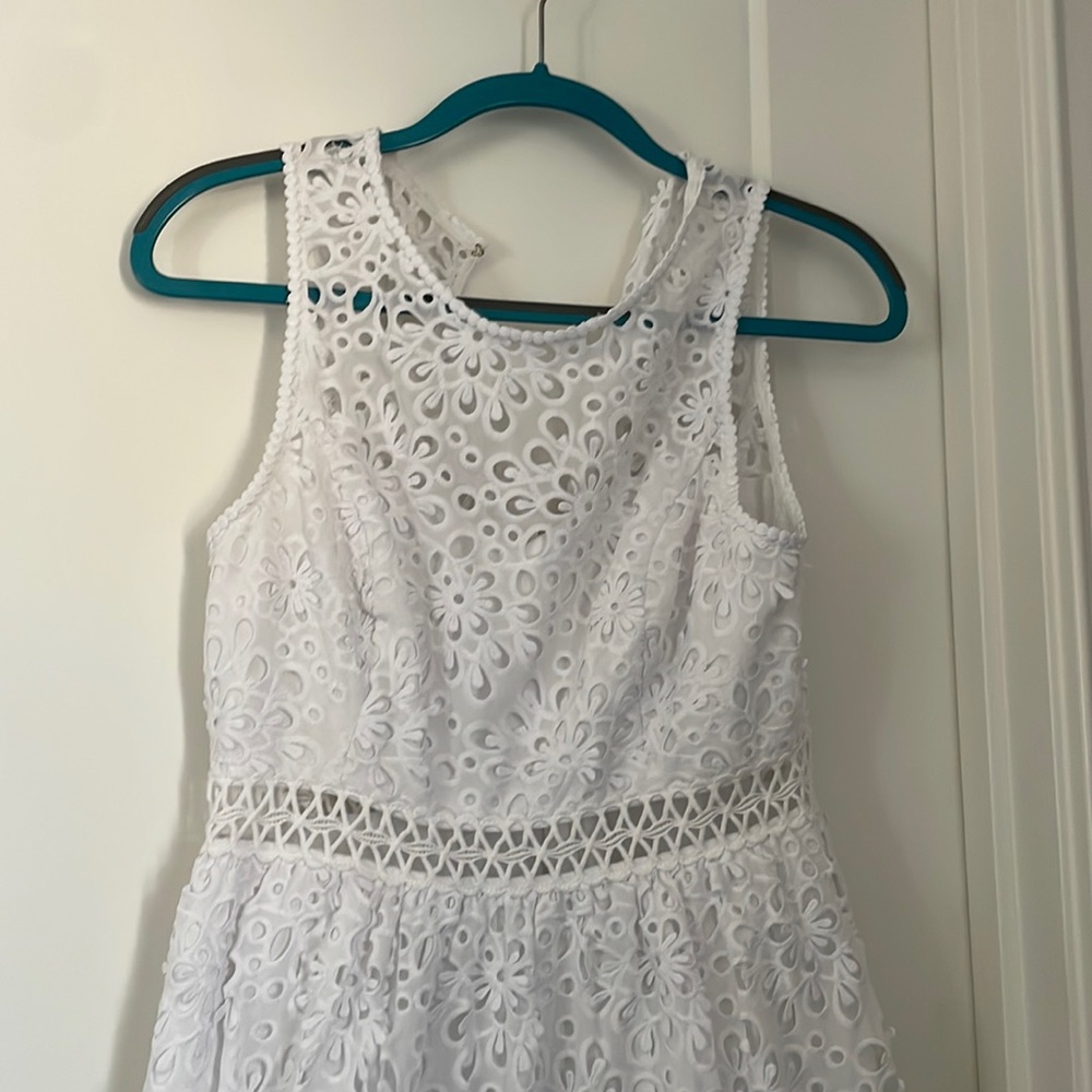 Lily Pulitzer size 4, white cotton